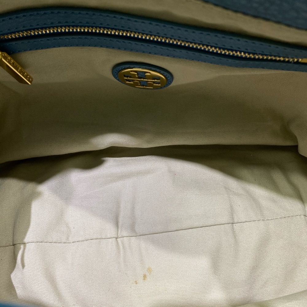 Tory Burch Amanda Hobo Satchel - Picture 8 of 12